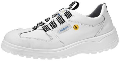 Safety shoe with steel toe cap x-light