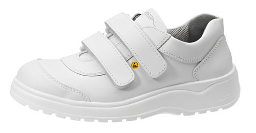 Safety shoe with steel toe cap